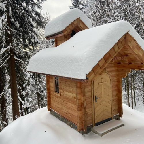 Kapelle aus Holz